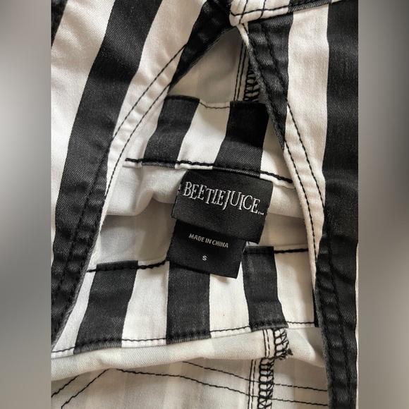 BeetleJuice Overalls - Picture 3 of 4